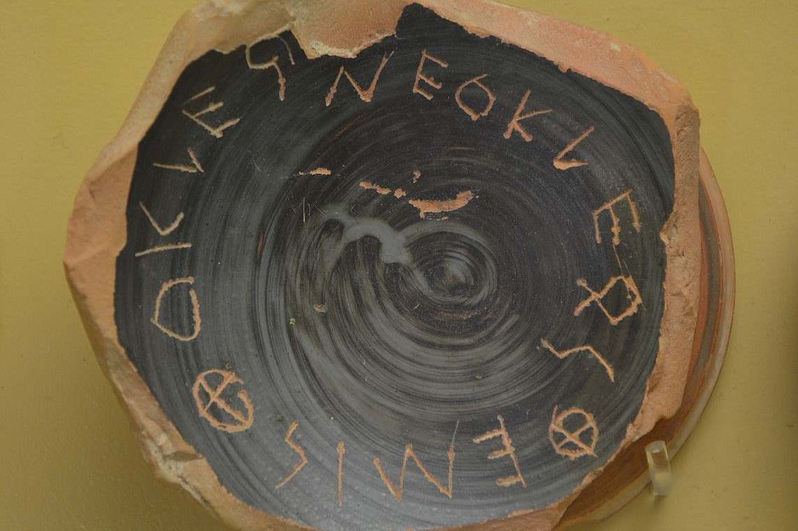 Ostraka_for_Ostracism